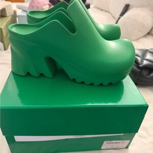 Bottega Veneta Vibrant Green Mules